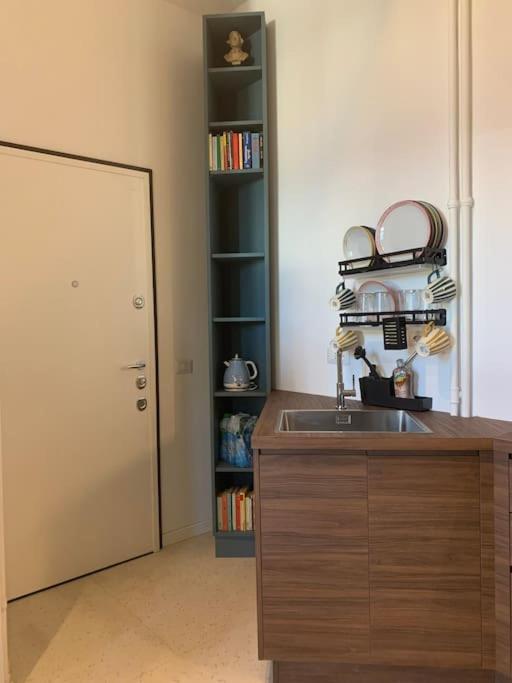 Lovely Studio Flat In Bocconi Milano Dış mekan fotoğraf