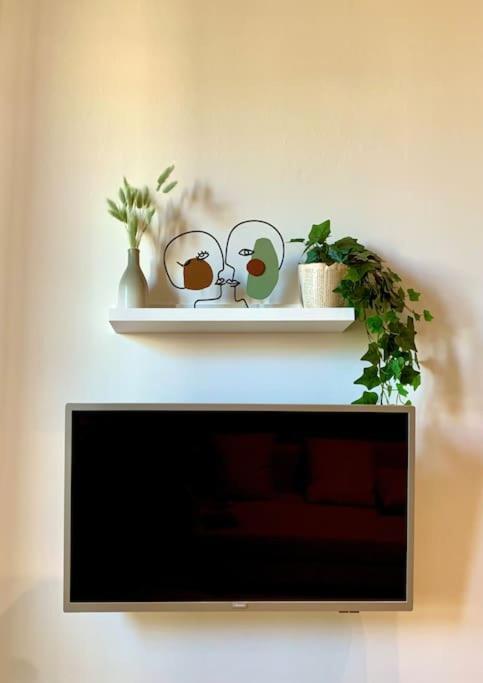 Lovely Studio Flat In Bocconi Milano Dış mekan fotoğraf