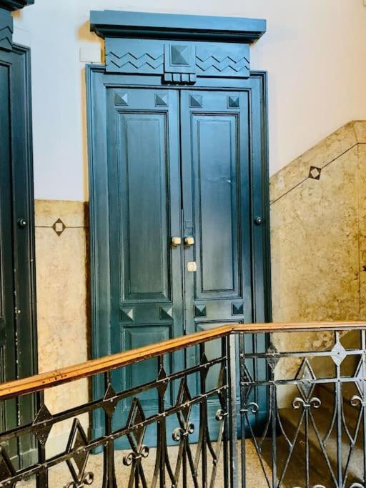 Lovely Studio Flat In Bocconi Milano Dış mekan fotoğraf